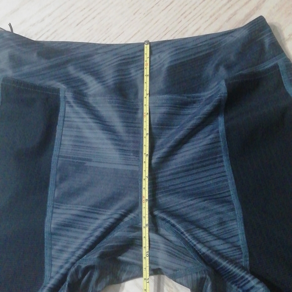 NWT! Ryu Geoline Capri - Picture 12 of 14